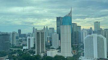 Gambar 5 Di  Penthouse 57 Promenade Thamrin di Grand Indonesia Dengan Panoramic View Lantai 59