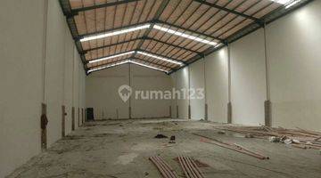 Gambar 1 J Disewa Ruko + Gudang Lt 600 M2 Lb 750 M2 Di Kapuk Kamal