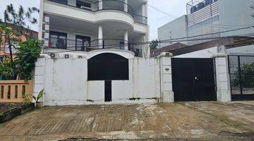 Gambar 1 Dijual Rumah Kost Good Investment Kamar Semua Full Terisi, Griya Loka Bsd. Ylefb