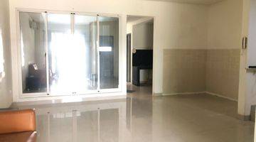 Gambar 3 Rumah Minimalis Semi Furnished di Bsd Residence One, Tangerang