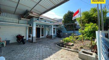 Gambar 1 Dijual Rumah SHM di Nginden Intan Surabaya