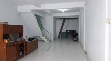 Gambar 1 Dijual Rumah 3 Lantai Jelambar