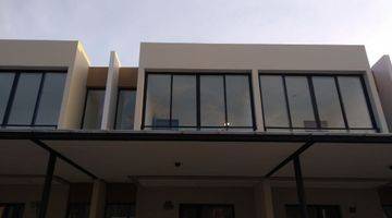 Gambar 1 Dijual Rumah Pik2, 4,5x10