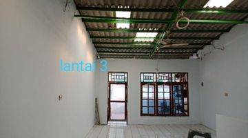 Gambar 3 Dijual Rumah 3 Lantai Jelambar