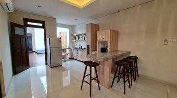 Gambar 2 Rumah 2 Lantai Bagus Furnished SHM di Menteng, Jakarta Pusat