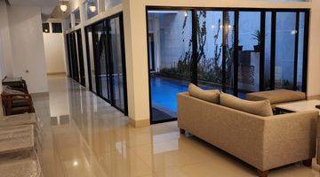 Gambar 1 Rumah 2 Lantai Bagus Furnished SHM di Menteng, Jakarta Pusat