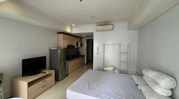 Gambar 2 Apartement Royal Mediterania Garden Furnished Bagus Type Studio