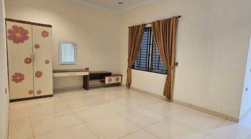 Gambar 4 Dijual Villa Palace Residence Jalan Mustang