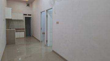 Gambar 3 Rumah Baru Semi Furnished SHM di Semanan, Jakarta Barat