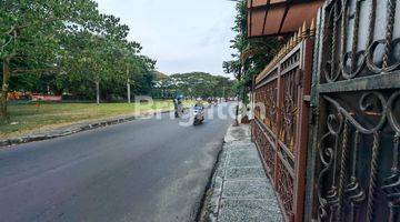 Gambar 2 Rumah Dalam Komplek Kosambi Baru