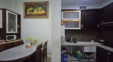 Gambar 2 RUMAH 2 LANTAI SEMI FURNISHED TENGAH KOTA SEMARANG