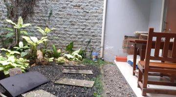 Gambar 5 Rumah Modern Minimalis design arsitek 2 lantai SHM 