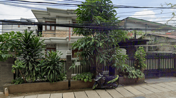 Gambar 1 Rumah di jalan Anyer, Menteng, Jakarta pusat