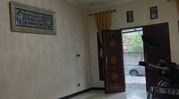 Gambar 4 Di jual Rumah 2 lantai Margahayu siap huni 