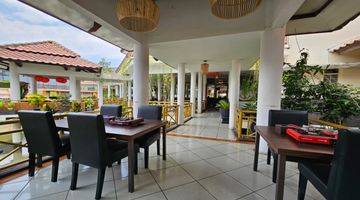 Gambar 4 Over Kontrak Restaurant Berjalan Include Full Furnish