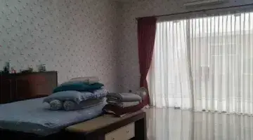 Gambar 1 Rumah Langka Dengan Interior Semi Furnished di Puri Indah Jakarta Barat