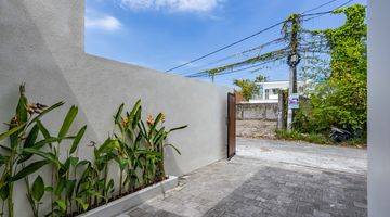 Gambar 2 Villa 3BR Mediterania Modern di Kawasan Batur Sari, Sanur Bali