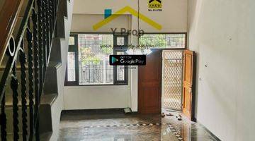 Gambar 1 Disewa Rumah Tanjung Duren, Baru Semi Furnished, Lt.7.75 18.2, Kt 4+2, 2 Lantai, Jakarta Barat