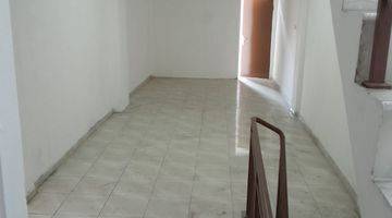 Gambar 5 Dijual Rumah di Petojo, Lb. + 150m2, 3 Lantai, Jakarta Pusat 