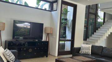 Gambar 5 Dijual Villa Luxury di Dekat Seminyak Square Fullfurnished