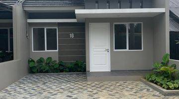 Gambar 5 Dijual Rumah 2lantai. Lokasi Pinggir Jalan Deket Toll Ciputat