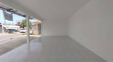 Gambar 3 For Rent 1 floor Shophouse or Office in Pererenan