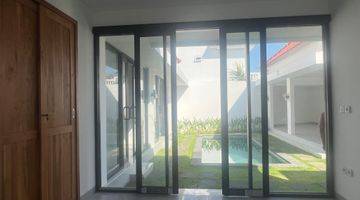 Gambar 5 For Lease Brand New Unfurnished 3 BR Villa In Batu Bolong Canggu 