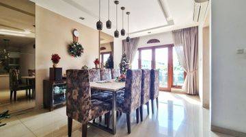 Gambar 1 Rumah 9x25 3½ Lantai SHM di Villa Permata Gading, Kelapa Gading