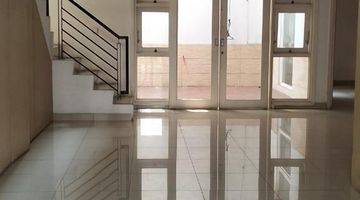 Gambar 5 Dijual Rumah Ebony Grand Orchard, Kelapa Gading