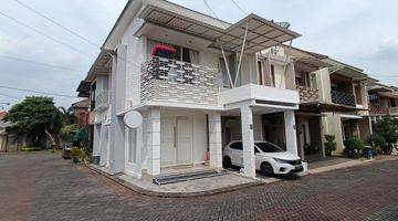 Gambar 1 Rumah Mewah Hook Nyaman Lingkungan Cluster Elite One Gate System 