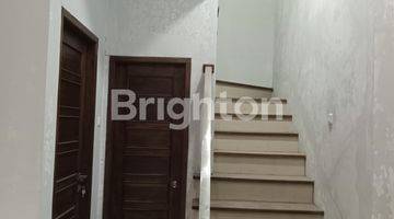 Gambar 4 TOWNHOUSE KAMPUNG ARAB