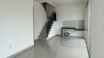 Gambar 1  Rumah Semi Furnished 3AC , Pantai Indah Kapuk 2