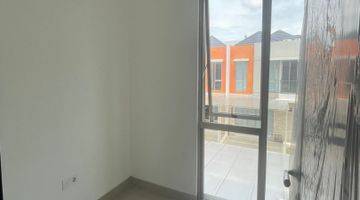 Gambar 5  Rumah Semi Furnished 3AC , Pantai Indah Kapuk 2