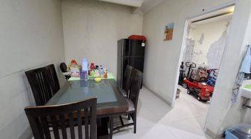 Gambar 5 Dijual rumah semanan indah ukuran 6x15, dua lantai dpt kitchen set ada toren air, belakang sudah di bangun 3x6 , pager stanlist 