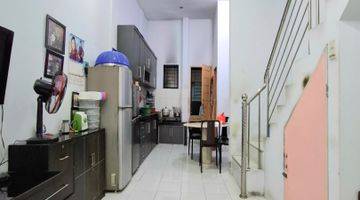 Gambar 2 Dijual Townhouse 2,5 Lantai Siap Huni Daerah Sekip