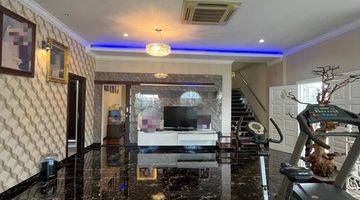 Gambar 2 Dijual Rumah Mewah Lebar 15 Area Jl.iskandar Muda - Pattimura