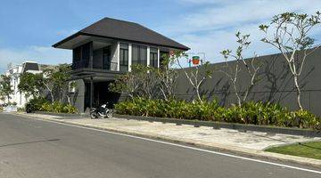 Gambar 4 Di Jual Villa Di Citraland Helvetia