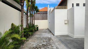 Gambar 5 Di Jual Villa 3 Kamar 200sqm Brand New 4 Milliar, Shm, Canggu