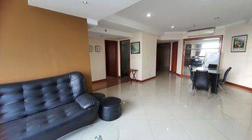 Gambar 3 Condominium Taman Anggrek 2 BR Furnished Bagus