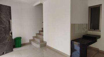 Gambar 3 Disewakan Murah Rumah Pik 6x10 2br Furnished Termurah