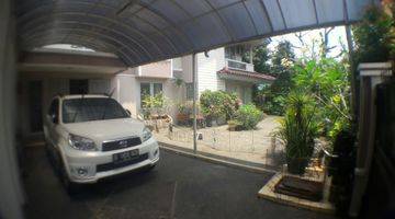 Gambar 3 Dijual Rumah SHM 5kt Hook Semi Furnished di Taman Surya, Jakbar