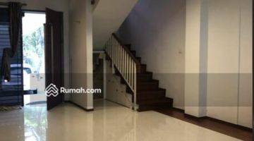 Gambar 1 Rumah 2 Lantai Bagus SHM di Sektor 9-Bintaro, Tangerang Selatan