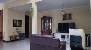 Gambar 2 Rumah Semi Furnished Bisa Nego Lokasi Strategis