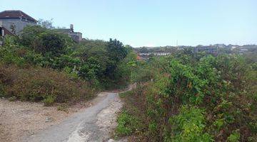 Gambar 1 Tanah  villa view Garuda Wisnu Kencana di Jln Taman Giri Hills