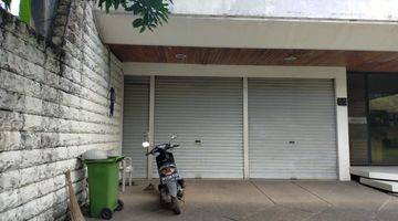 Gambar 3 Dijual Rumah 2 Lantai di Jl. Ametys Permata Hijau