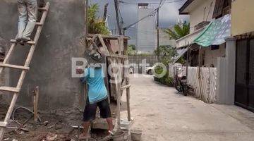 Gambar 2 Rumah Baru 3lantai Dekat Universitas, Lokasi Strategis