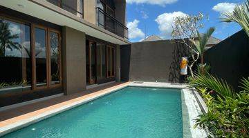 Gambar 4  Brand New Two story Villa With A Minimalist Design, Gianyar