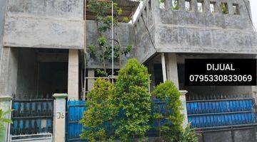 Gambar 1 Dijual Rumah 2 Lantai Di Griya Ciledug