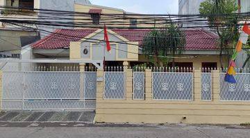 Gambar 1 For Sale Rumah di Tomang