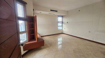 Gambar 3 Apartement Grand Tropic Mercure